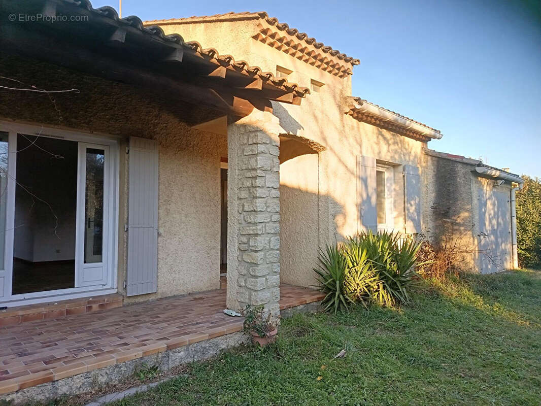 Maison à ROGNONAS
