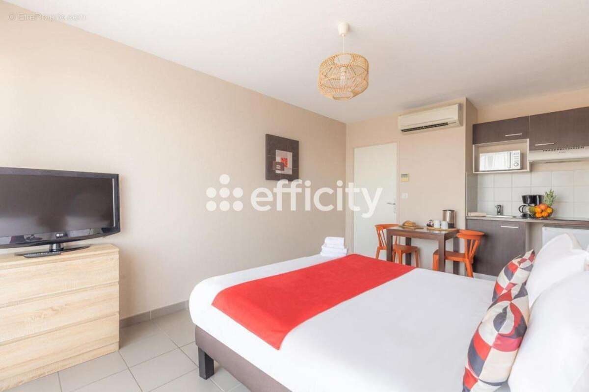 Appartement à CORNEBARRIEU