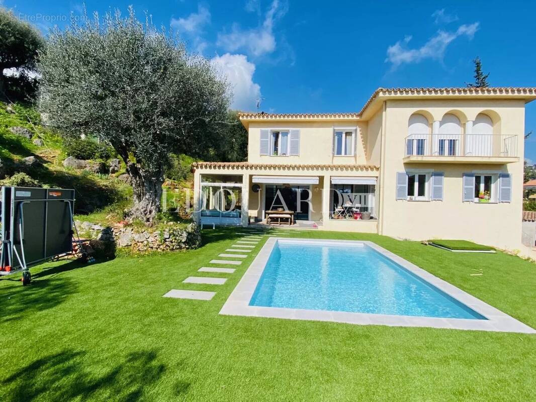 Maison à ROQUEBRUNE-CAP-MARTIN