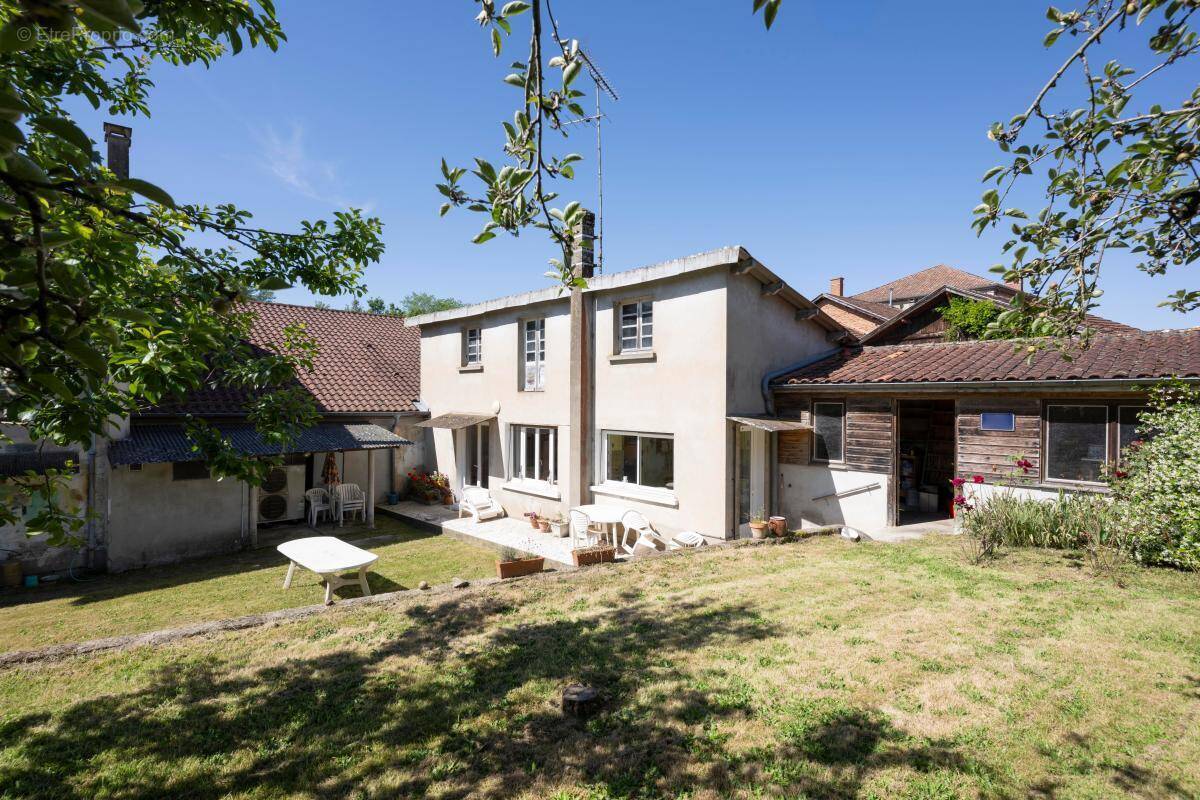 Maison à MUGRON