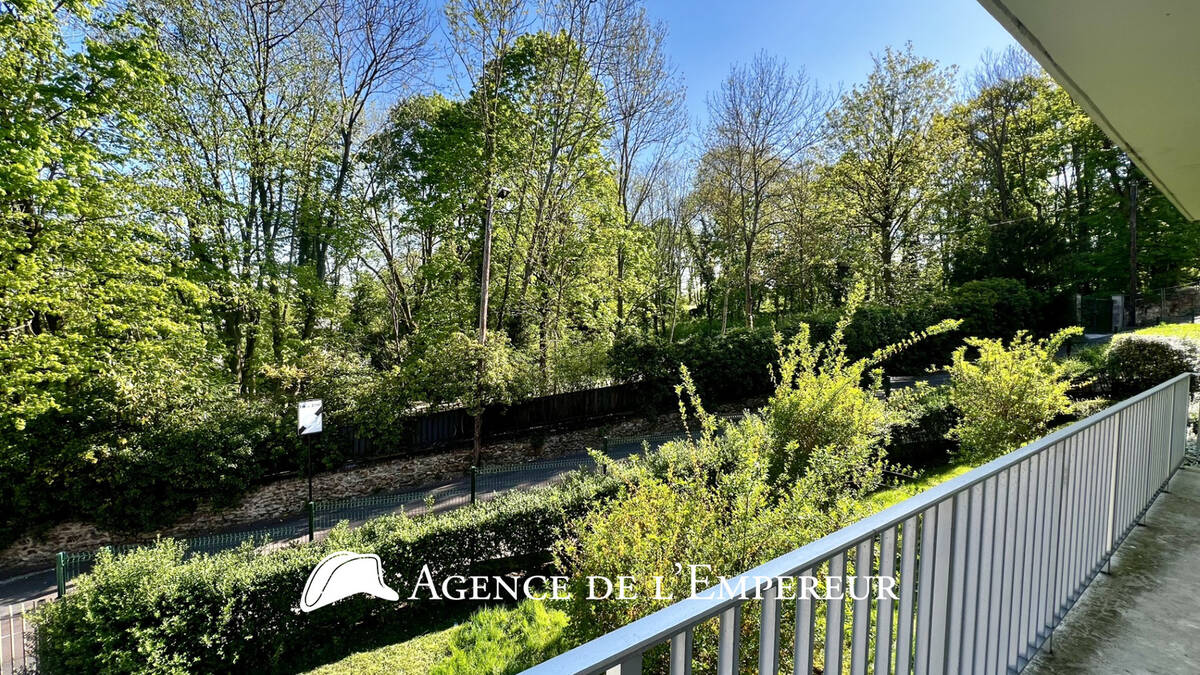 Appartement à LA CELLE-SAINT-CLOUD