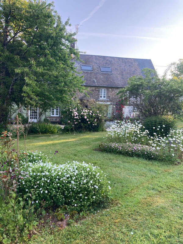 Maison à PERCY