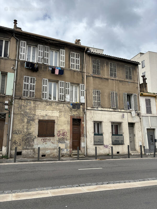 Appartement à MARSEILLE-2E