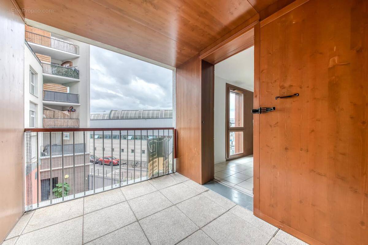 Appartement à LYON-8E