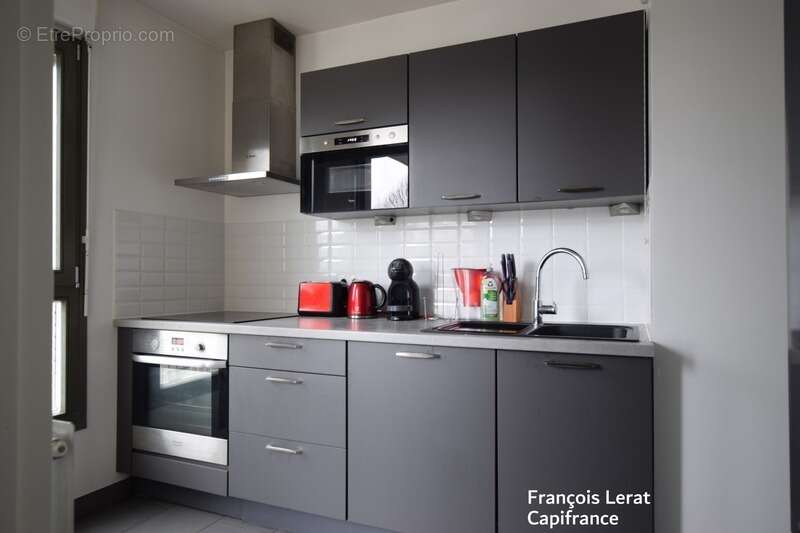 Appartement à L&#039;ILE-SAINT-DENIS