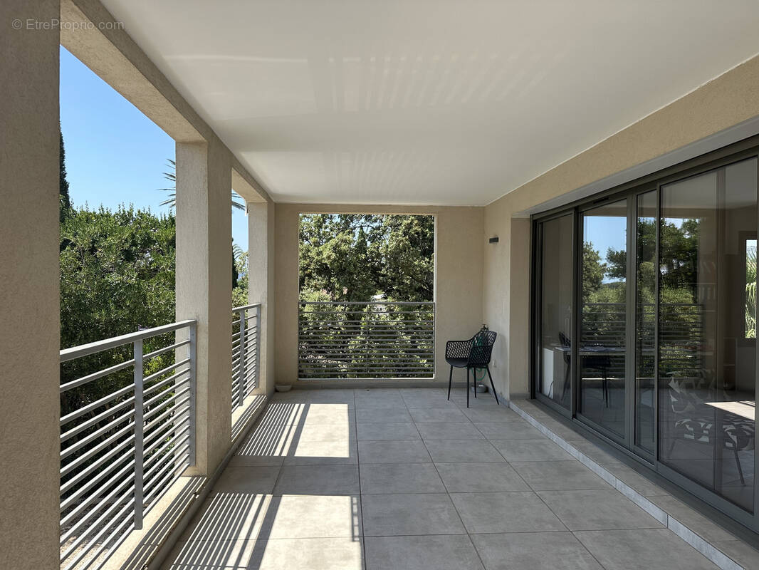 Appartement à SANARY-SUR-MER