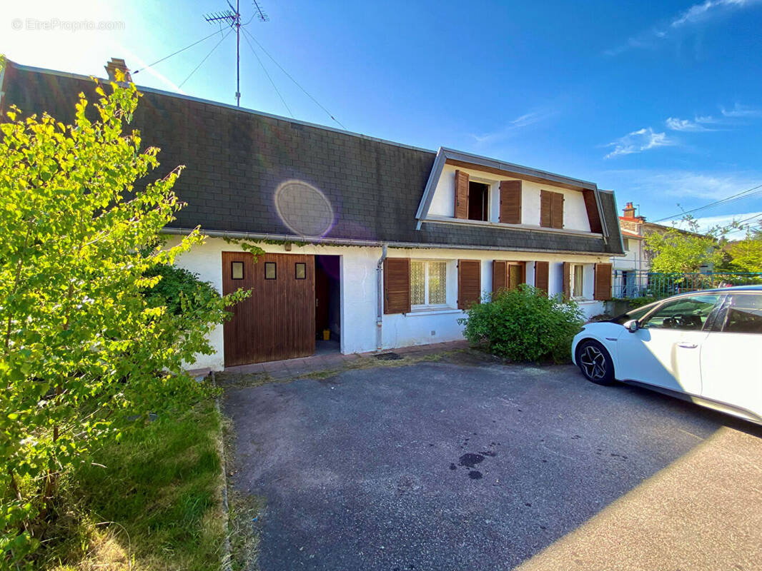 Maison à CHANTRAINE