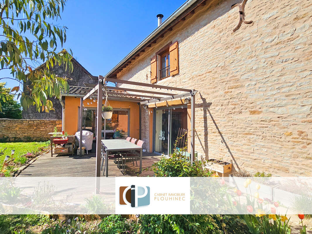 Maison à CLESSE