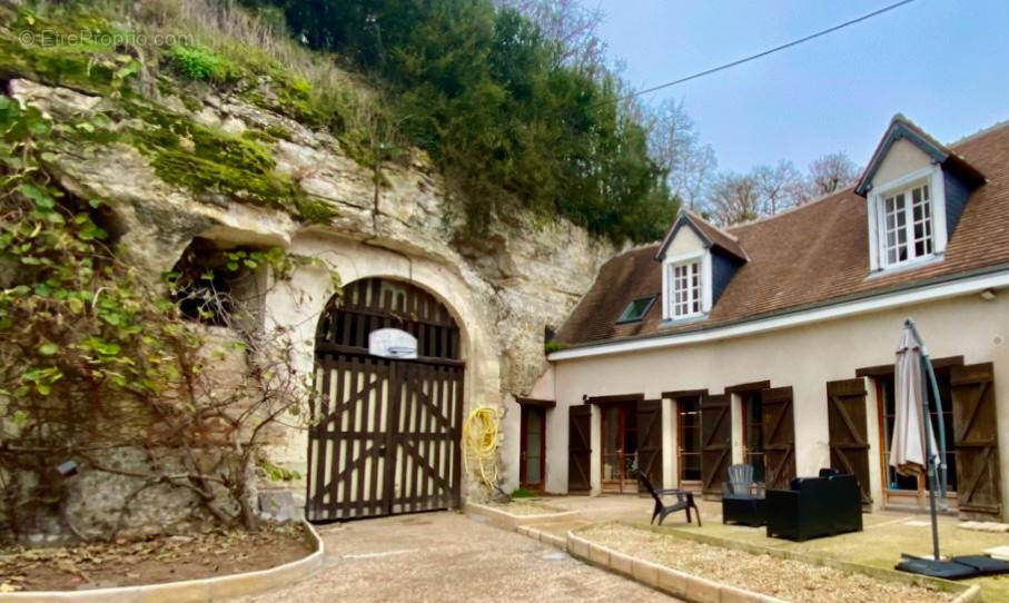 Maison à MONTRICHARD