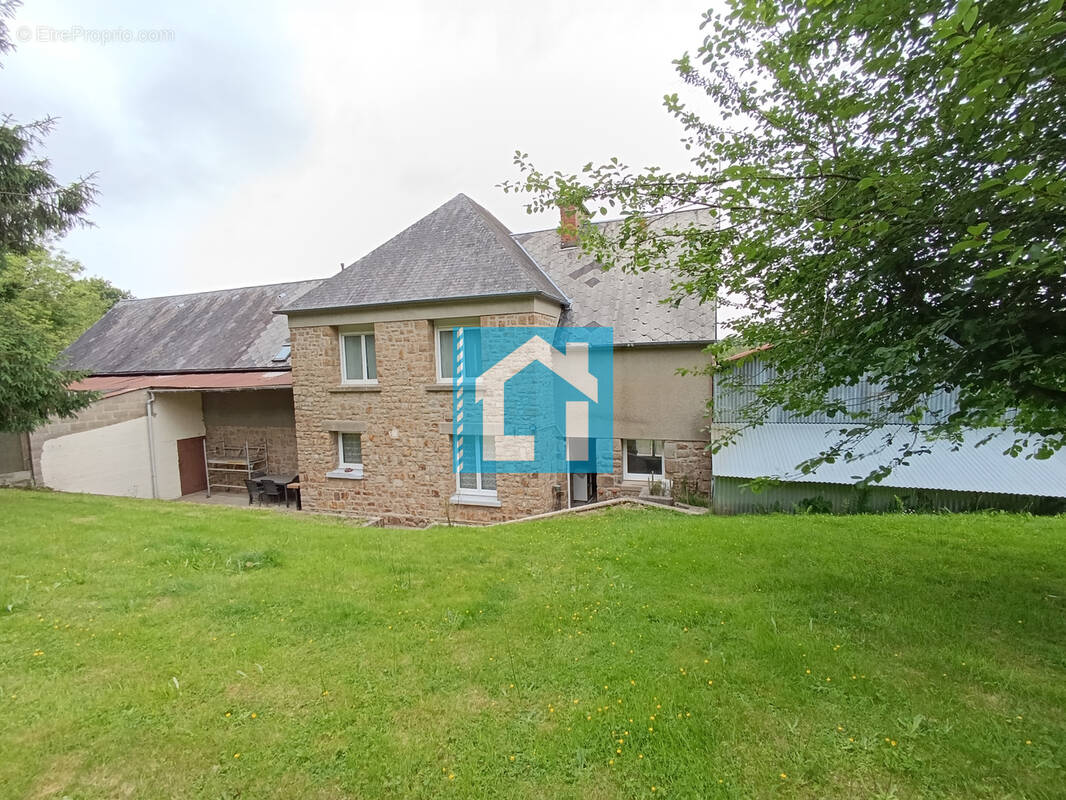 Maison à VILLEDIEU-LES-POELES