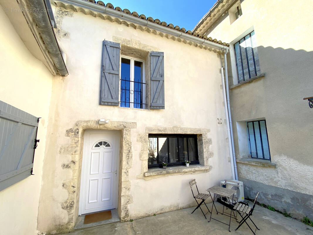 Maison à MALAUCENE
