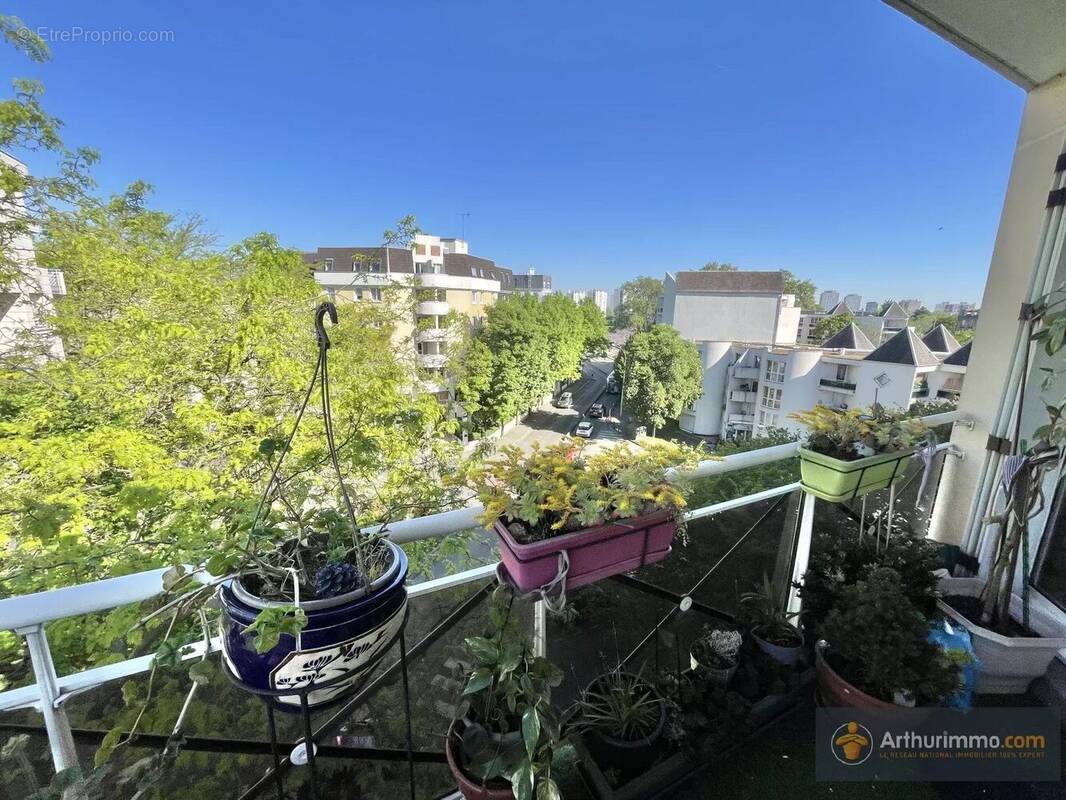 Appartement à ROSNY-SOUS-BOIS