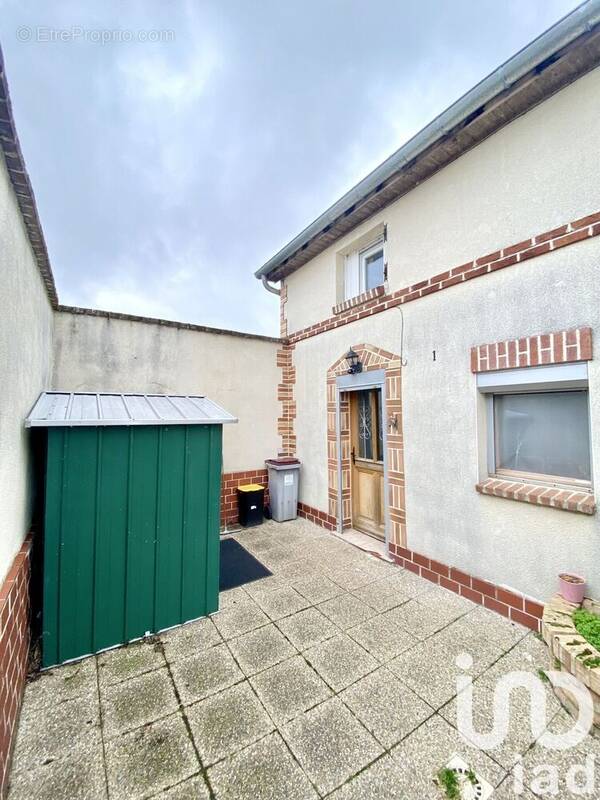 Photo 1 - Maison à SAINT-QUENTIN