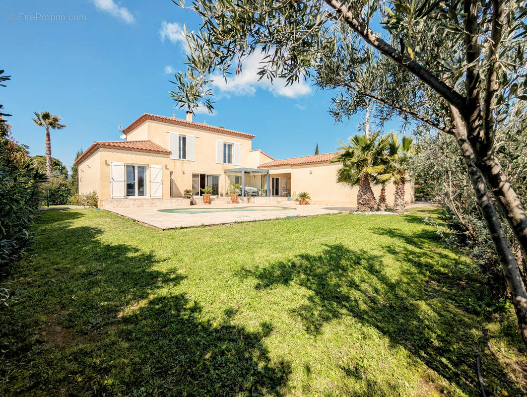 Maison à AUTIGNAC