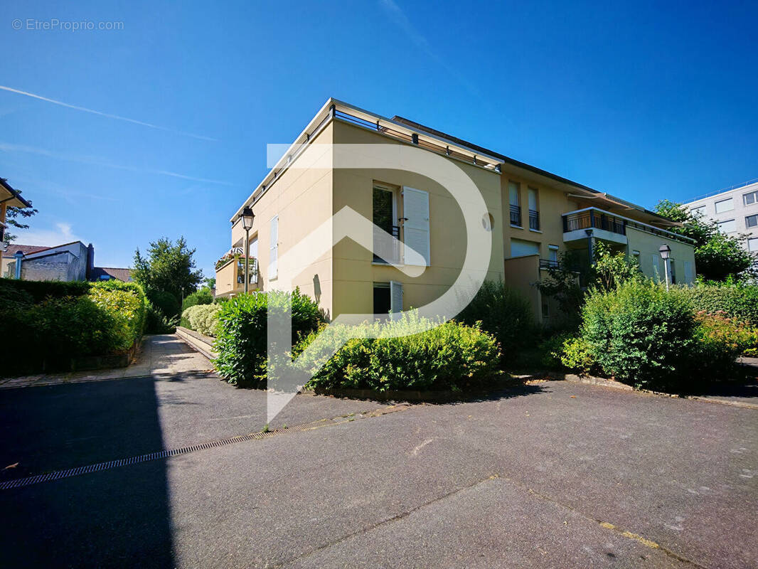 Appartement à L&#039;ISLE-ADAM