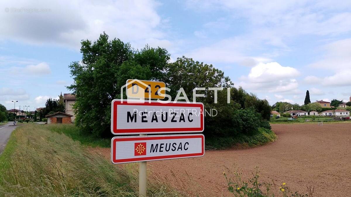 Photo 1 - Terrain à MEAUZAC