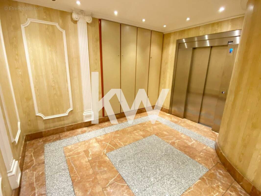 Appartement à PARIS-19E
