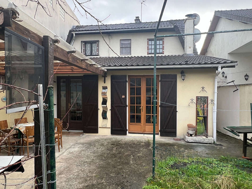 Maison à DRANCY