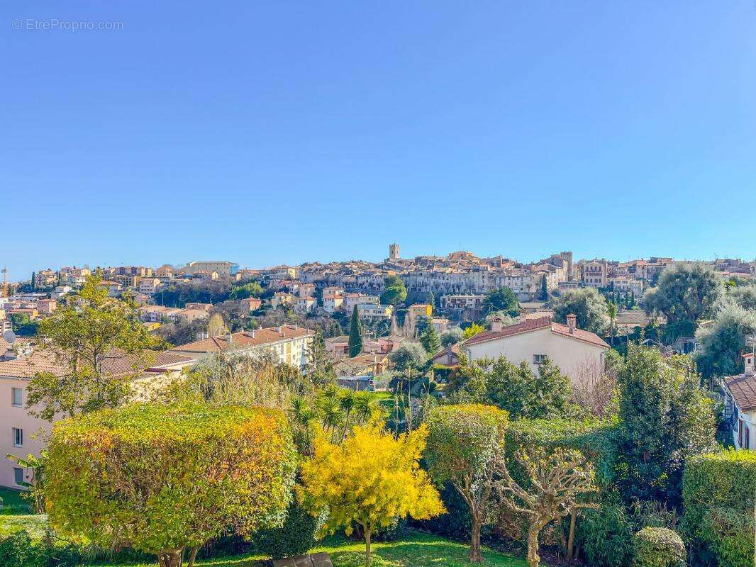 Appartement à VENCE