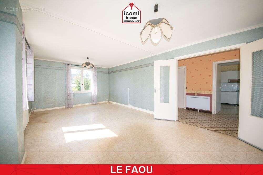 Maison à LE FAOU
