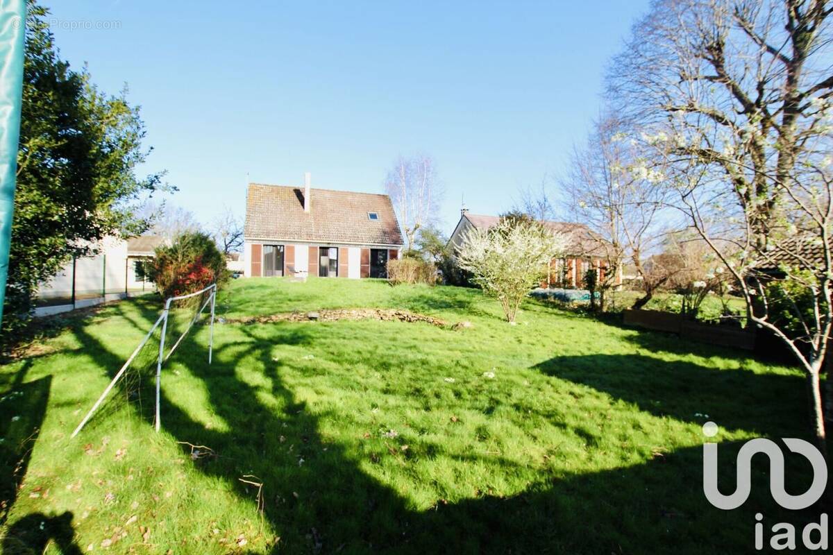 Photo 1 - Maison à LE CHATELET-EN-BRIE