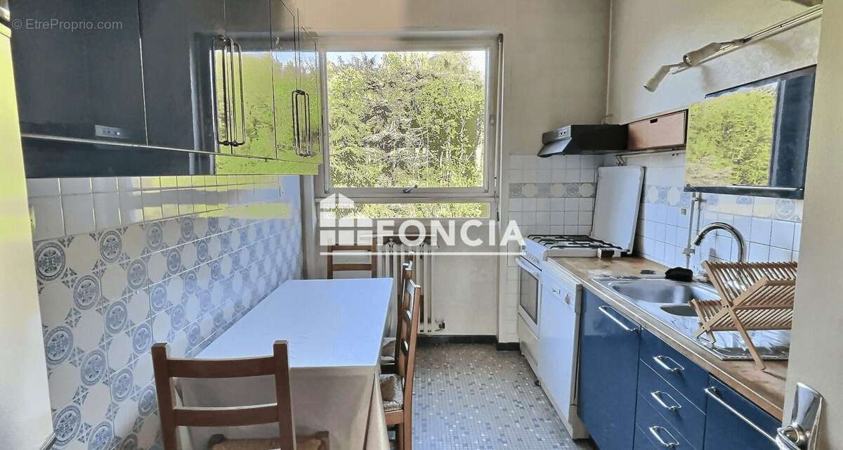 Appartement à SAINTE-FOY-LES-LYON