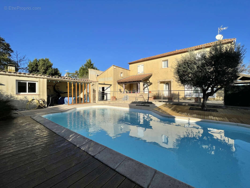 Maison à AUBORD