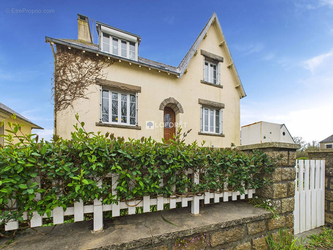 Maison à PONT-L&#039;ABBE