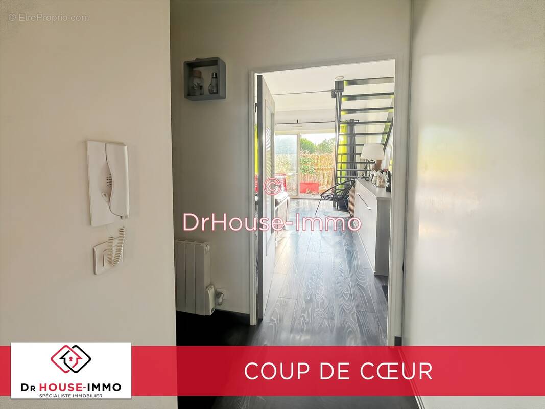 Appartement à OZOIR-LA-FERRIERE