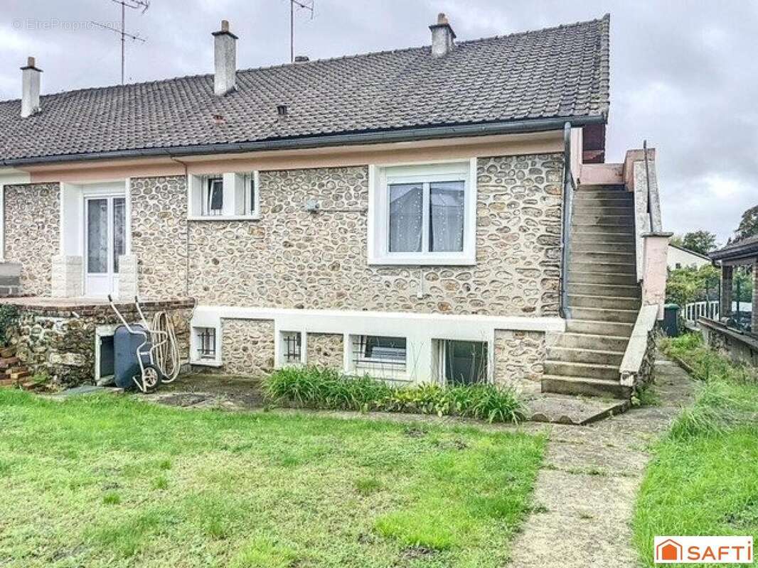 Photo 2 - Maison à BRUYERES-LE-CHATEL