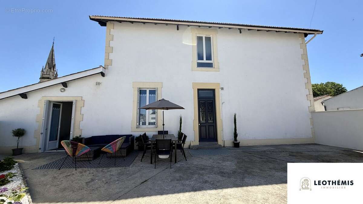 Maison à LA TREMBLADE