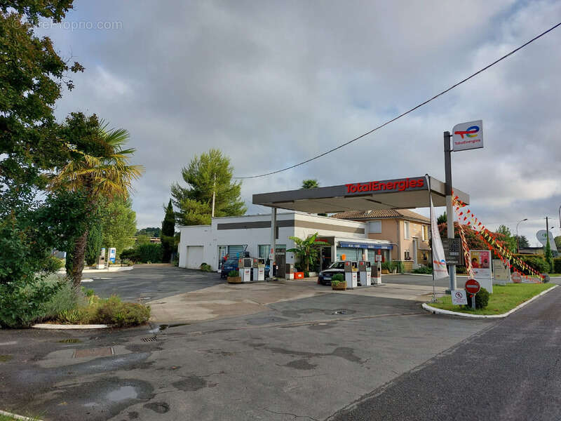 Commerce à EYMET