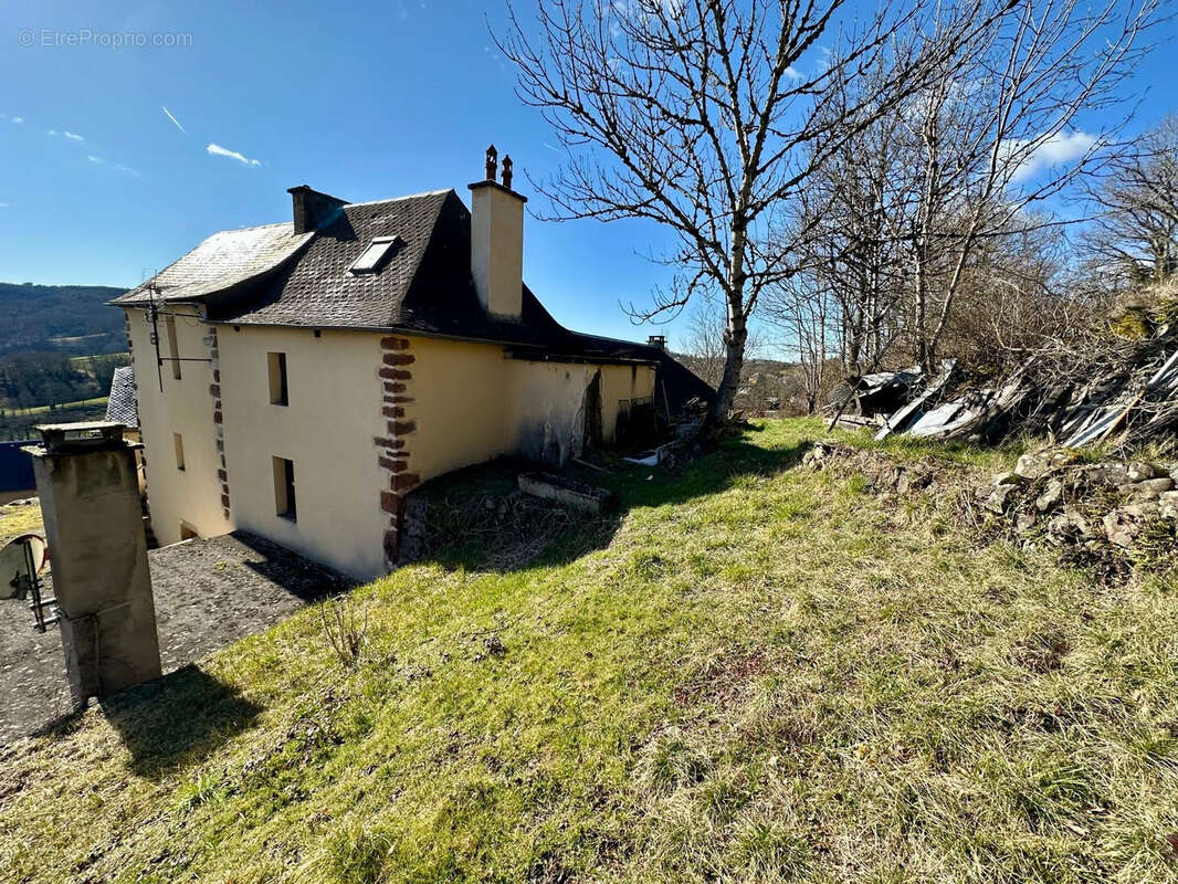 Maison à ESPALION