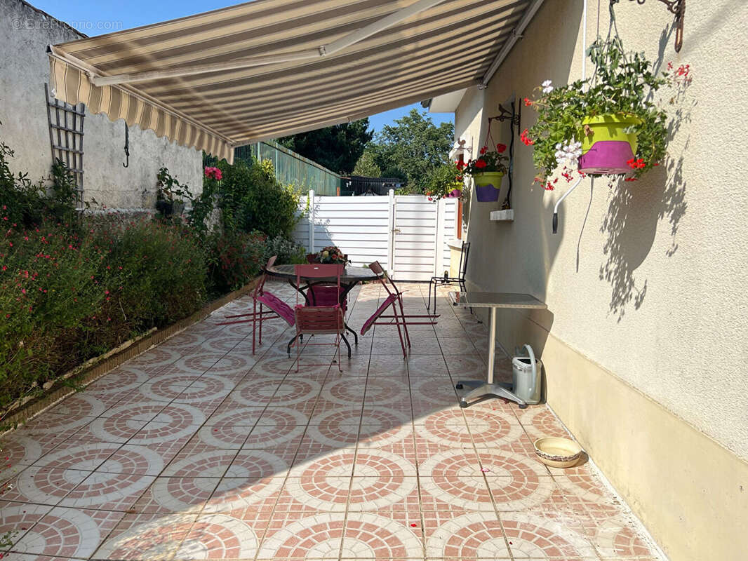 Maison à CIVRAY