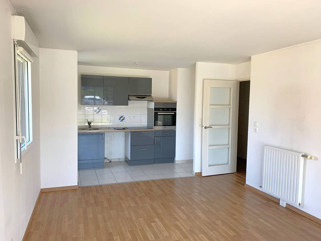 Appartement à SAINTE-LUCE-SUR-LOIRE