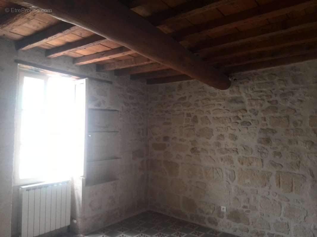 Appartement à BEAUCAIRE