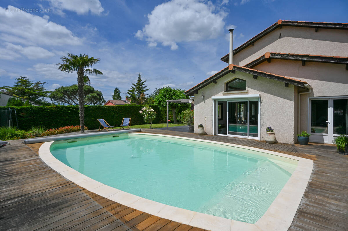 Maison à TERNAY