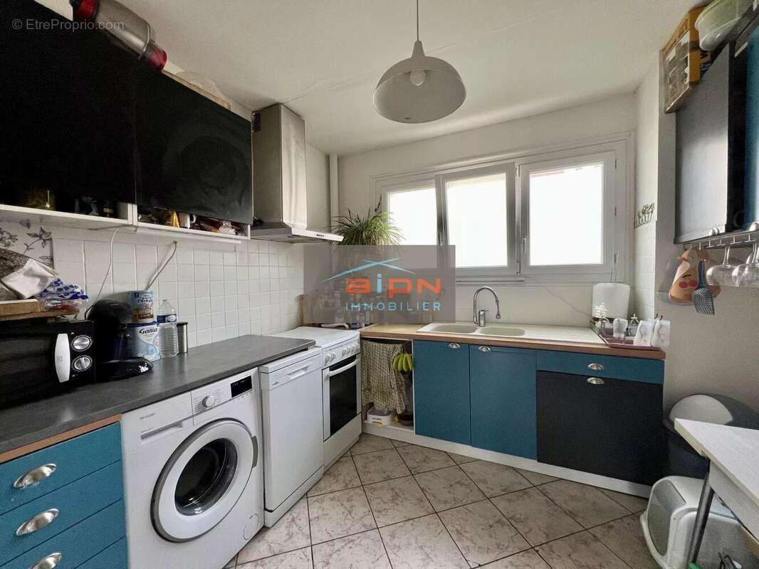 Appartement à PETIT-COURONNE