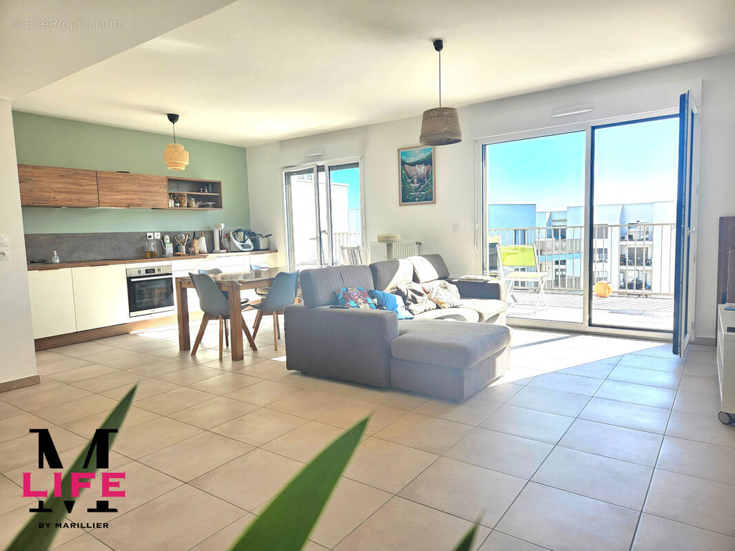 Appartement à BRON