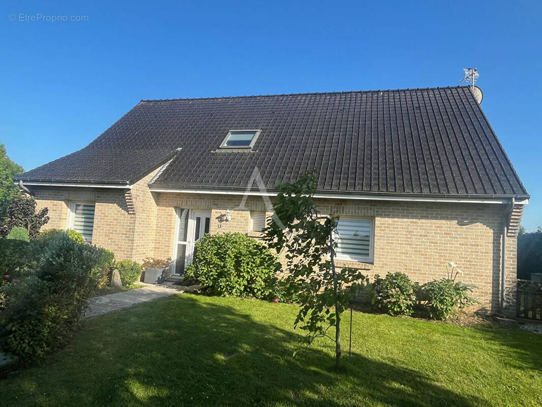 Maison à SAINT-MARTIN-AU-LAERT