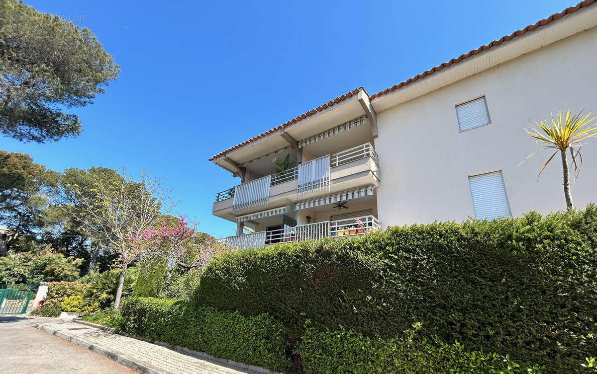 Appartement à SAINT-RAPHAEL