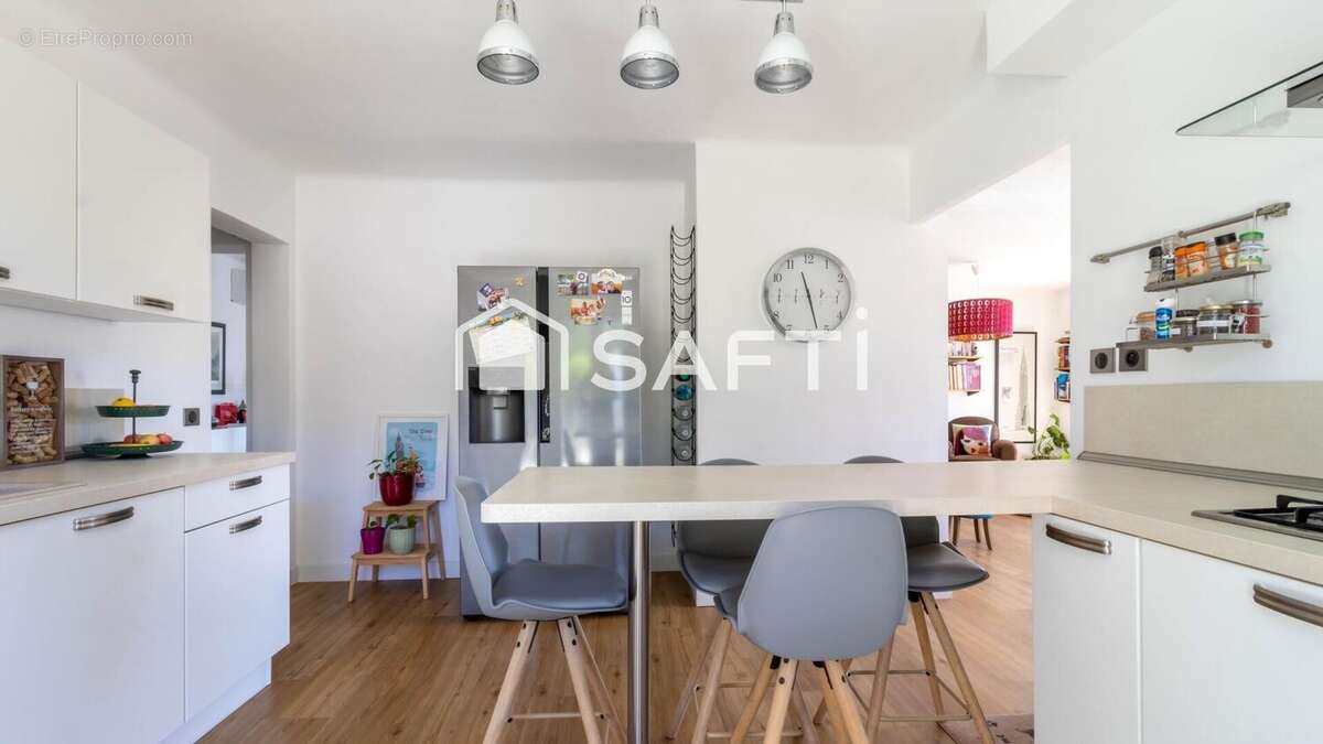 Photo 7 - Maison à ROQUEBRUNE-SUR-ARGENS
