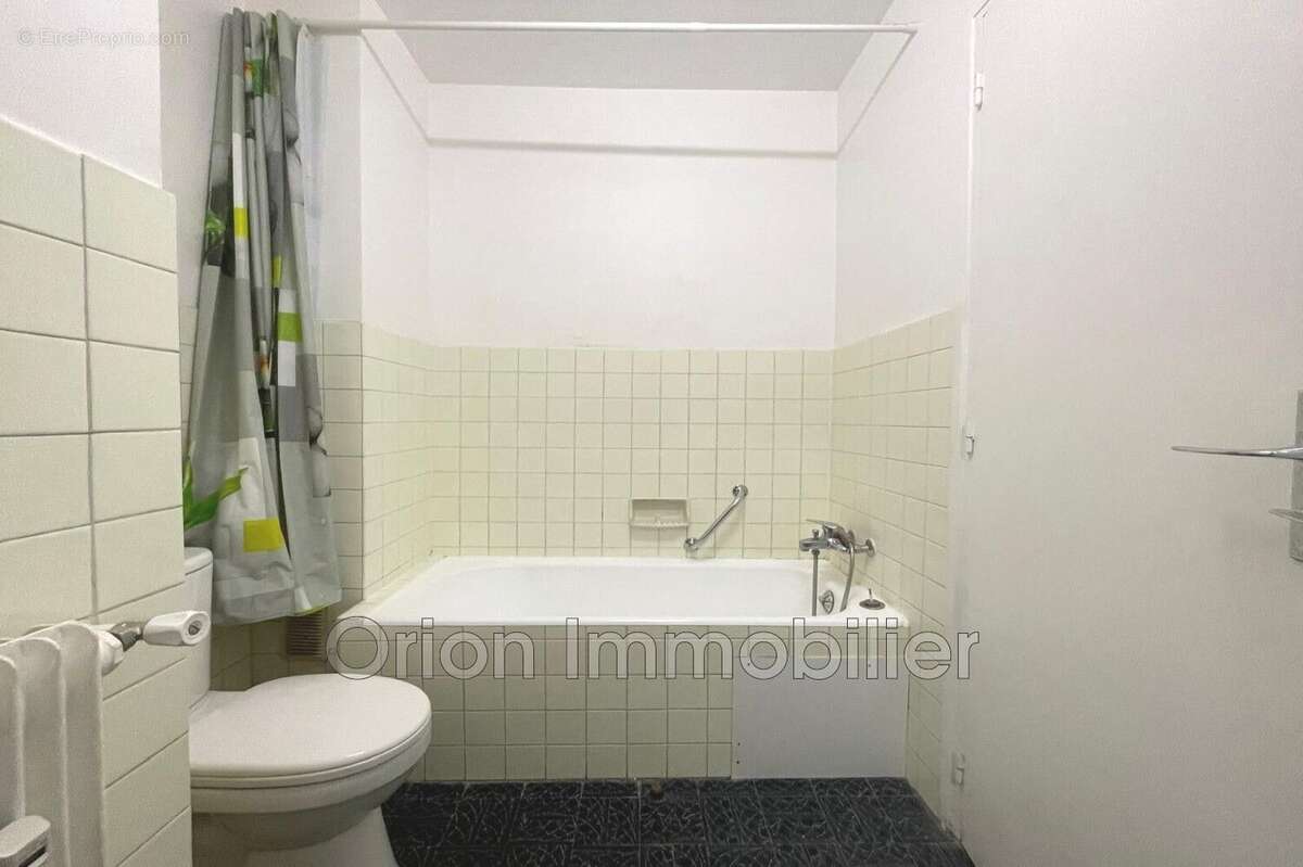 Appartement à MANDELIEU-LA-NAPOULE