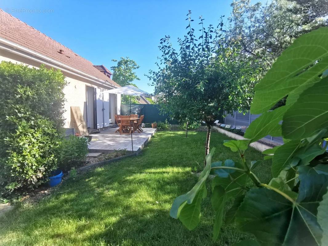 Maison à NOISEAU