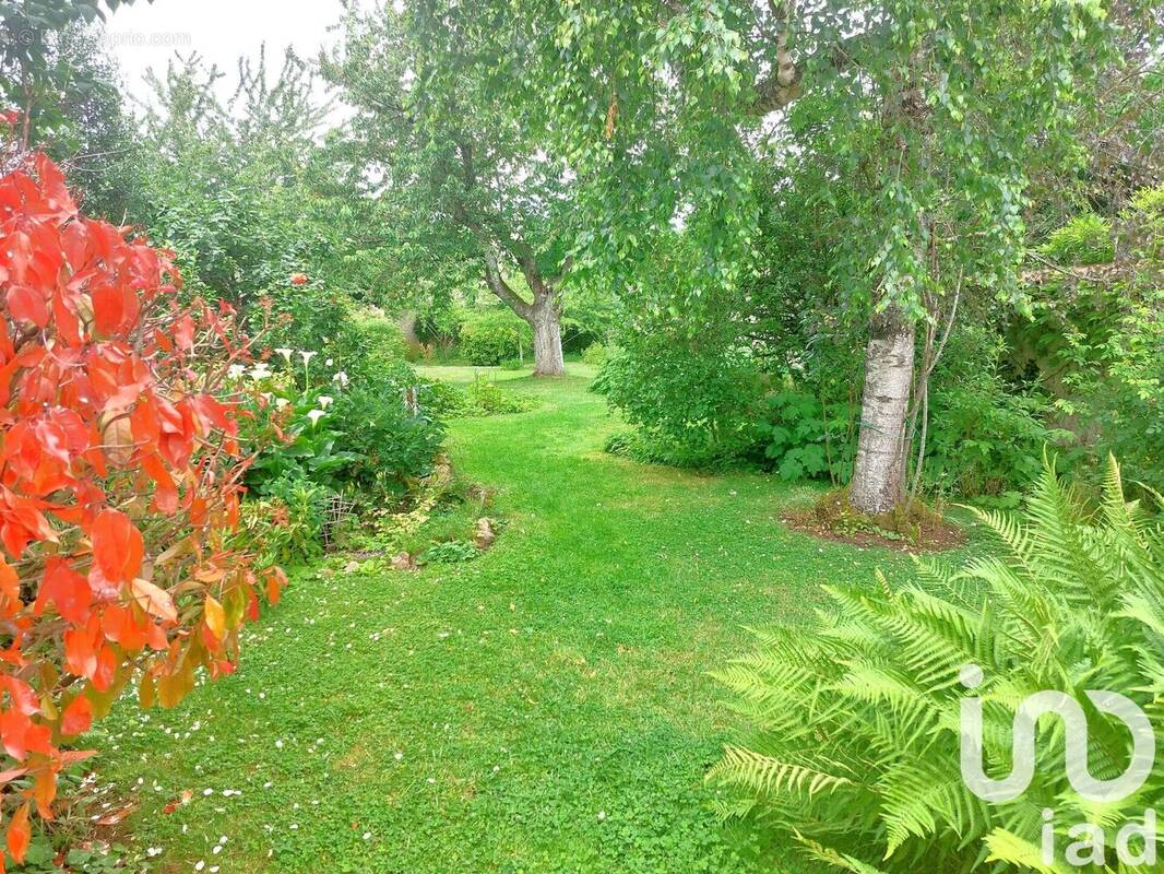 Photo 1 - Maison à QUINCY-VOISINS