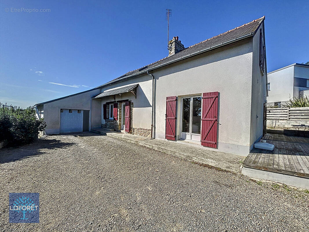 Maison à LIFFRE