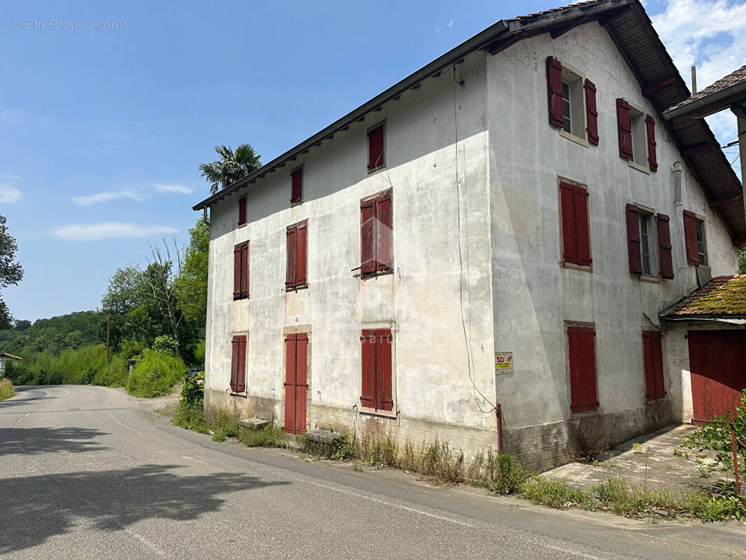 Maison à CAMBO-LES-BAINS