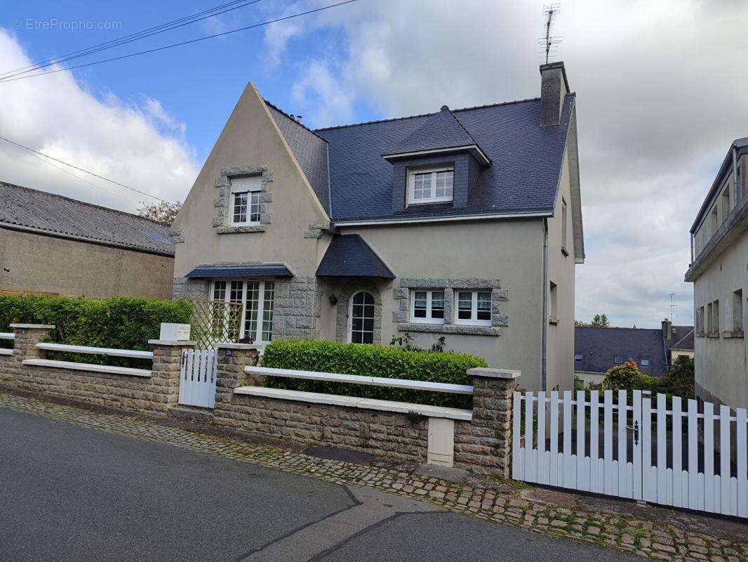 Maison à ROSPORDEN