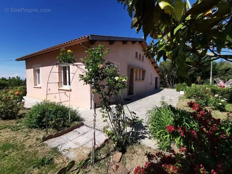 Maison à CARAMAN