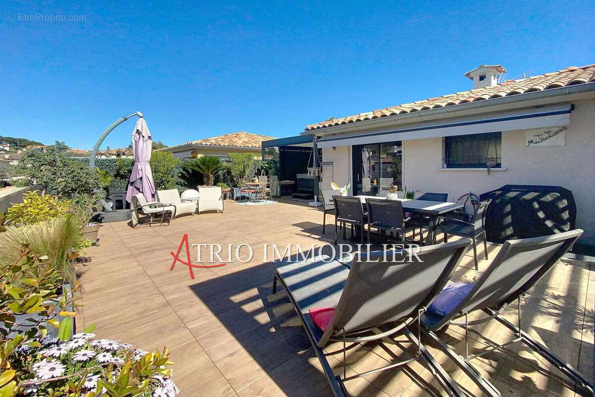 Appartement à CAGNES-SUR-MER